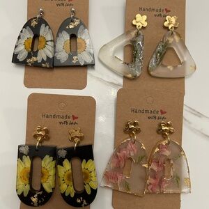Daisy Flower Natural Resin Earrings